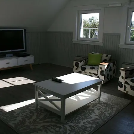 Apartamento Ida Family House With Sauna Kuressaare