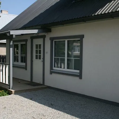 Apartamento Ida Family House With Sauna Kuressaare